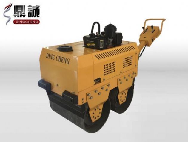 點擊查看詳細信息<br>標題：DC-30C高配手扶式壓路機 閱讀次數：13005